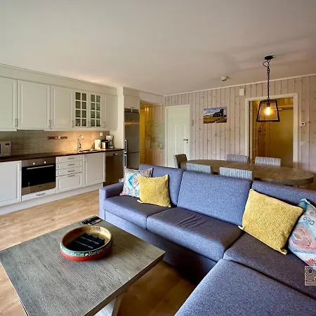 Cozy 8 Beds, Balcony, Access Apartment Hafjell